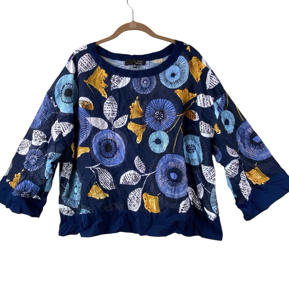 Liv by Habitat Tunic Top Size L Blue Floral Art To Wear Lightweight Boho